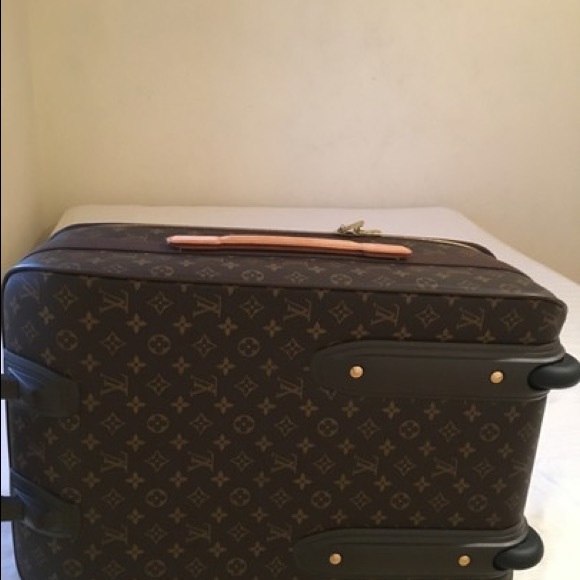❌SOLD❌Louis Vuitton monogram pegasse 55 Luggage - Picture 2 of 9